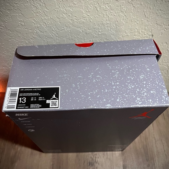 Air Jordan 4 Retro ‘Infrared’ - Picture 6 of 7